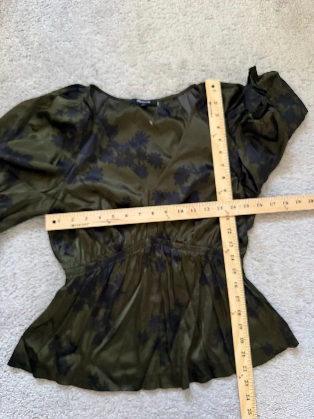 Madewell Olive Green Floral Puff-Sleeve Blouse